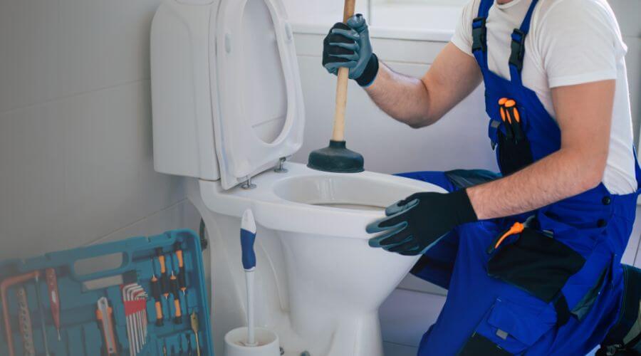 Professional emergency plumbing in Clayhole, KY